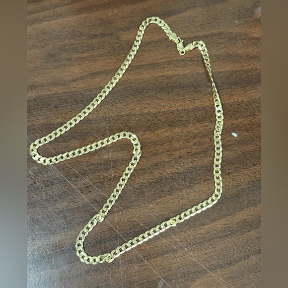 Cuban link 14k gold necklace 15in- priced as is.